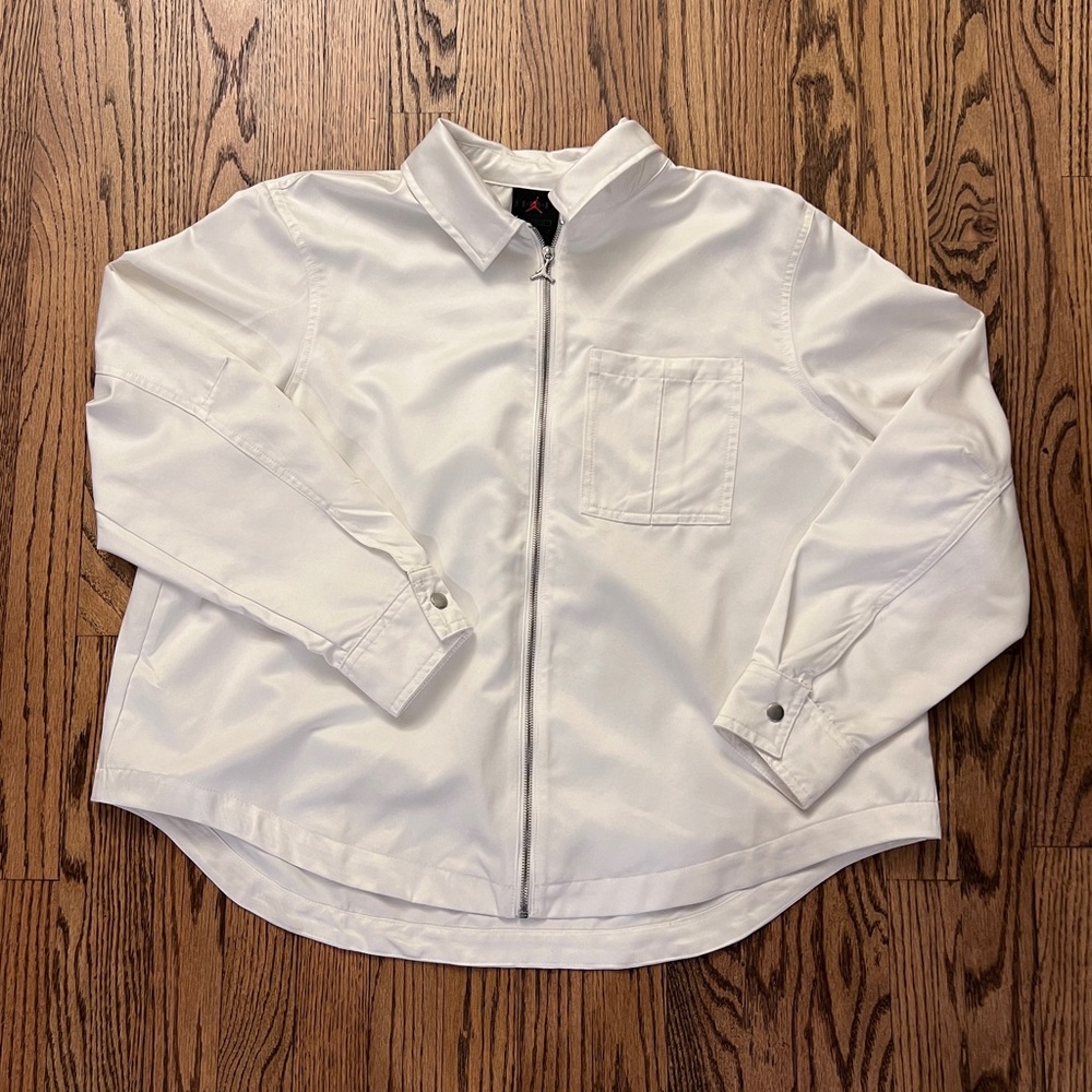 Jordan Women’s Classic Zip-Up Shirt, Size L